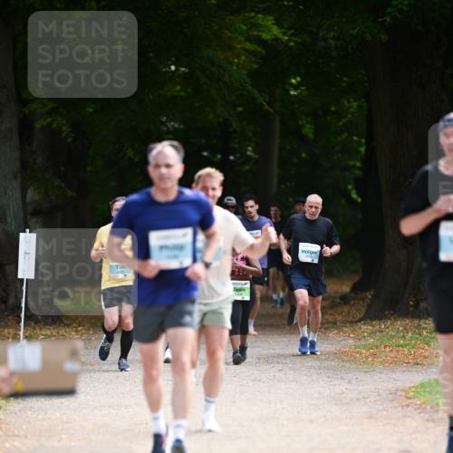 31.08.2025 - 21. Blankeneser Heldenlauf Dr. Thomas Lammeyer http://msf.ph/oto/8641657 31.08.2025 11:03:55 Laufen 4365, 4208 meine-sportfotos.de