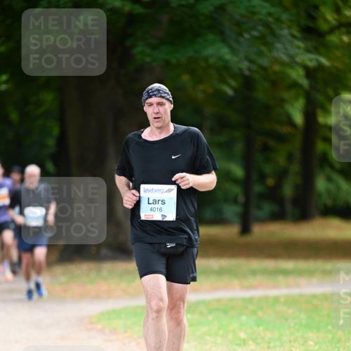 31.08.2025 - 21. Blankeneser Heldenlauf Dr. Thomas Lammeyer http://msf.ph/oto/8641661 31.08.2025 11:03:56 Laufen 4016 meine-sportfotos.de