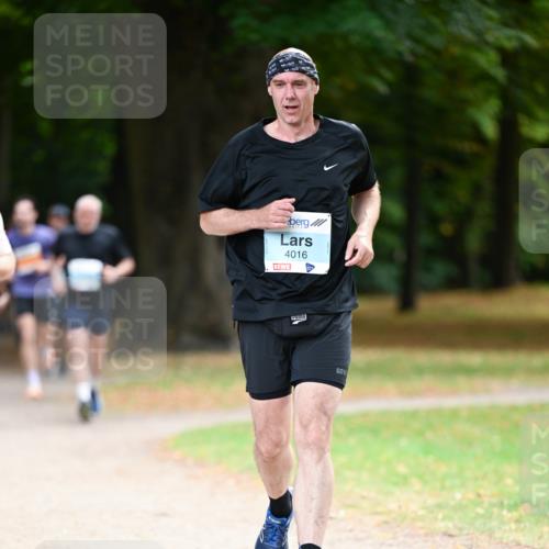 31.08.2025 - 21. Blankeneser Heldenlauf Dr. Thomas Lammeyer http://msf.ph/oto/8641666 31.08.2025 11:03:56 Laufen 4016 meine-sportfotos.de
