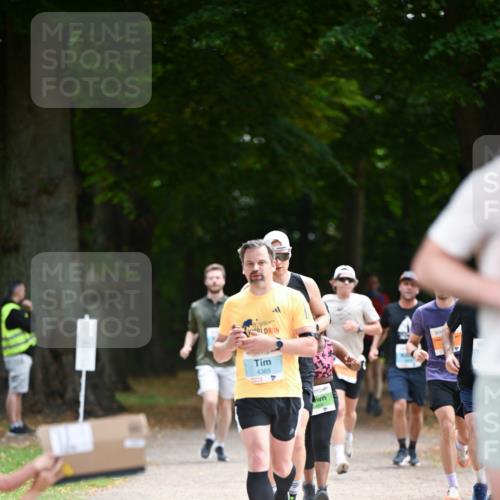 31.08.2025 - 21. Blankeneser Heldenlauf Dr. Thomas Lammeyer http://msf.ph/oto/8641686 31.08.2025 11:03:59 Laufen 4365, 459 meine-sportfotos.de