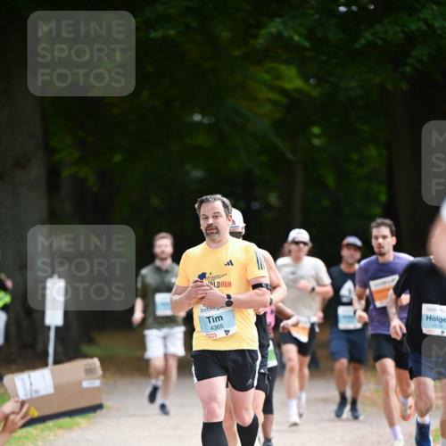 31.08.2025 - 21. Blankeneser Heldenlauf Dr. Thomas Lammeyer http://msf.ph/oto/8641693 31.08.2025 11:04:00 Laufen 4365, 4208 meine-sportfotos.de