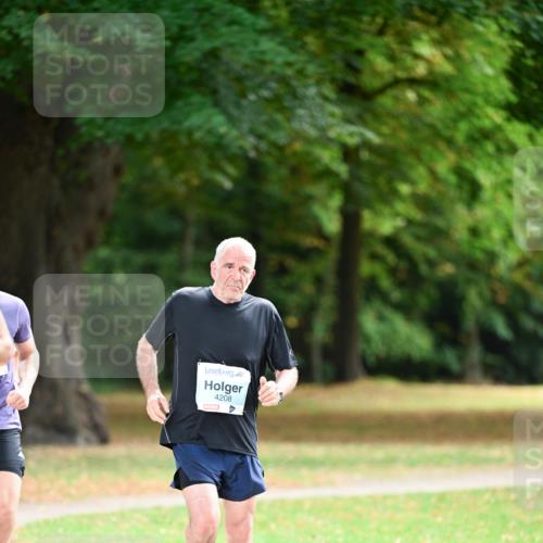 31.08.2025 - 21. Blankeneser Heldenlauf Dr. Thomas Lammeyer http://msf.ph/oto/8641710 31.08.2025 11:04:02 Laufen 4208 meine-sportfotos.de