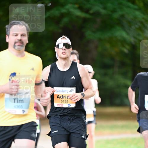 31.08.2025 - 21. Blankeneser Heldenlauf Dr. Thomas Lammeyer http://msf.ph/oto/8641713 31.08.2025 11:04:03 Laufen 4365, 5135 meine-sportfotos.de