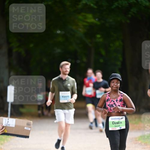 31.08.2025 - 21. Blankeneser Heldenlauf Dr. Thomas Lammeyer http://msf.ph/oto/8641725 31.08.2025 11:04:04 Laufen 3459 meine-sportfotos.de