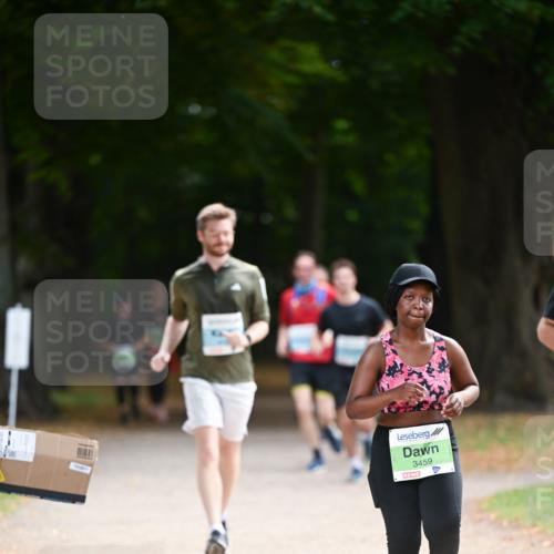 31.08.2025 - 21. Blankeneser Heldenlauf Dr. Thomas Lammeyer http://msf.ph/oto/8641726 31.08.2025 11:04:04 Laufen 3459 meine-sportfotos.de