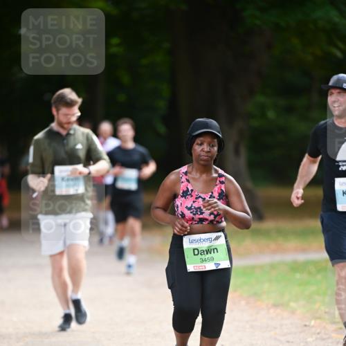31.08.2025 - 21. Blankeneser Heldenlauf Dr. Thomas Lammeyer http://msf.ph/oto/8641733 31.08.2025 11:04:05 Laufen 3459, 201 meine-sportfotos.de