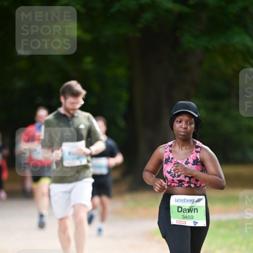 31.08.2025 - 21. Blankeneser Heldenlauf Dr. Thomas Lammeyer http://msf.ph/oto/8641737 31.08.2025 11:04:06 Laufen 3459 meine-sportfotos.de