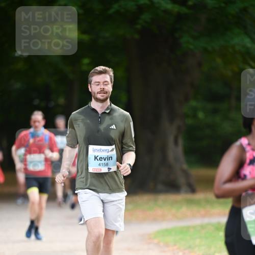 31.08.2025 - 21. Blankeneser Heldenlauf Dr. Thomas Lammeyer http://msf.ph/oto/8641744 31.08.2025 11:04:07 Laufen 4158 meine-sportfotos.de