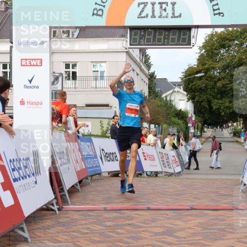 31.08.2025 - 21. Blankeneser Heldenlauf Strokosch-Dieckow http://msf.ph/oto/8641749 31.08.2025 09:41:58 Ziel 1076 meine-sportfotos.de