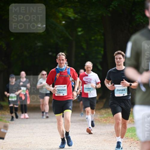 31.08.2025 - 21. Blankeneser Heldenlauf Dr. Thomas Lammeyer http://msf.ph/oto/8641760 31.08.2025 11:04:09 Laufen 4015, 4127 meine-sportfotos.de