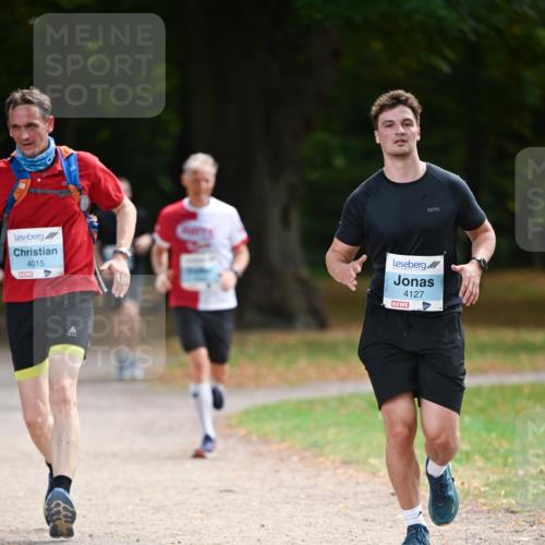 31.08.2025 - 21. Blankeneser Heldenlauf Dr. Thomas Lammeyer http://msf.ph/oto/8641773 31.08.2025 11:04:11 Laufen 4015, 4127 meine-sportfotos.de