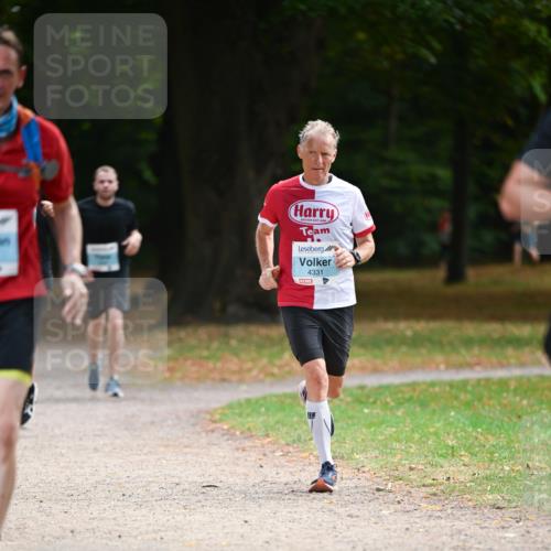 31.08.2025 - 21. Blankeneser Heldenlauf Dr. Thomas Lammeyer http://msf.ph/oto/8641784 31.08.2025 11:04:13 Laufen 1688, 4331 meine-sportfotos.de