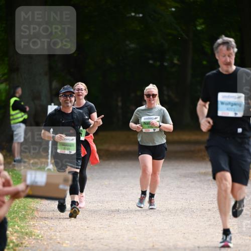 31.08.2025 - 21. Blankeneser Heldenlauf Dr. Thomas Lammeyer http://msf.ph/oto/8641802 31.08.2025 11:04:16 Laufen 1, 3382, 3703 meine-sportfotos.de