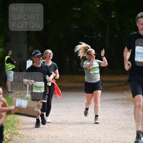 31.08.2025 - 21. Blankeneser Heldenlauf Dr. Thomas Lammeyer http://msf.ph/oto/8641807 31.08.2025 11:04:16 Laufen 3703, 3382 meine-sportfotos.de