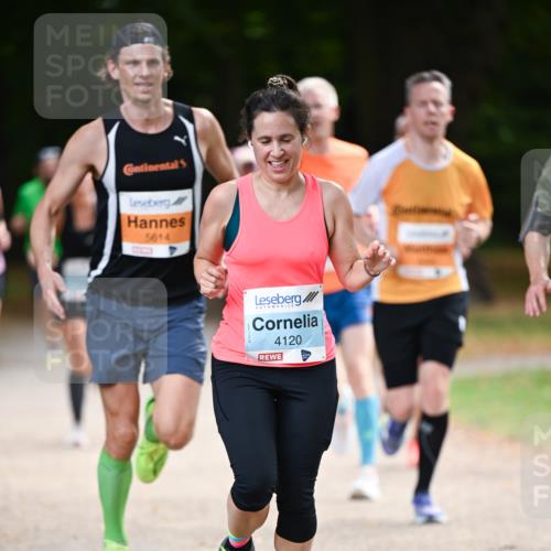 31.08.2025 - 21. Blankeneser Heldenlauf Dr. Thomas Lammeyer http://msf.ph/oto/8641849 31.08.2025 11:04:42 Laufen 4, 5614, 4120 meine-sportfotos.de