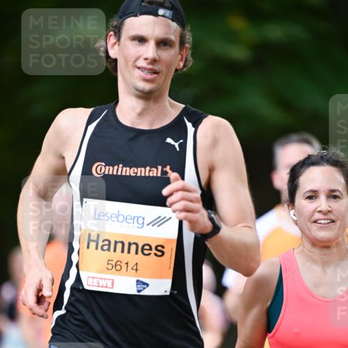 31.08.2025 - 21. Blankeneser Heldenlauf Dr. Thomas Lammeyer http://msf.ph/oto/8641863 31.08.2025 11:04:44 Laufen 5614, 21, 1, 4120 meine-sportfotos.de