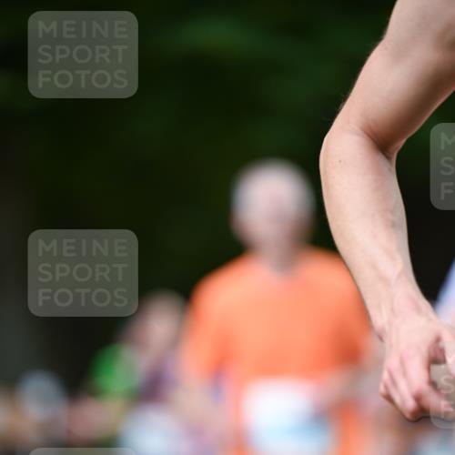 31.08.2025 - 21. Blankeneser Heldenlauf Dr. Thomas Lammeyer http://msf.ph/oto/8641868 31.08.2025 11:04:45 Laufen  meine-sportfotos.de