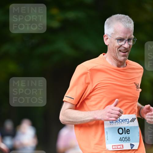 31.08.2025 - 21. Blankeneser Heldenlauf Dr. Thomas Lammeyer http://msf.ph/oto/8641876 31.08.2025 11:04:46 Laufen 21, 1, 4058 meine-sportfotos.de