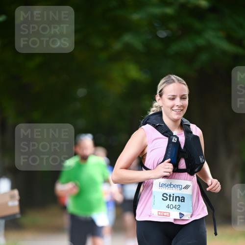 31.08.2025 - 21. Blankeneser Heldenlauf Dr. Thomas Lammeyer http://msf.ph/oto/8641887 31.08.2025 11:04:47 Laufen 4042 meine-sportfotos.de