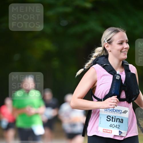 31.08.2025 - 21. Blankeneser Heldenlauf Dr. Thomas Lammeyer http://msf.ph/oto/8641893 31.08.2025 11:04:48 Laufen 4042 meine-sportfotos.de