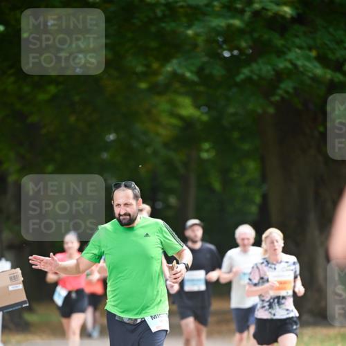 31.08.2025 - 21. Blankeneser Heldenlauf Dr. Thomas Lammeyer http://msf.ph/oto/8641896 31.08.2025 11:04:49 Laufen  meine-sportfotos.de