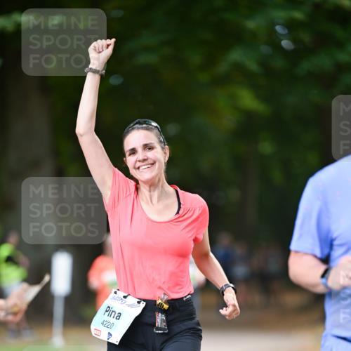 31.08.2025 - 21. Blankeneser Heldenlauf Dr. Thomas Lammeyer http://msf.ph/oto/8641934 31.08.2025 11:04:57 Laufen 4220 meine-sportfotos.de