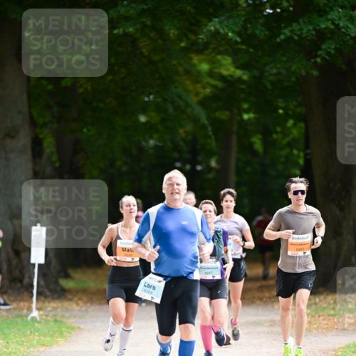 31.08.2025 - 21. Blankeneser Heldenlauf Dr. Thomas Lammeyer http://msf.ph/oto/8641989 31.08.2025 11:05:11 Laufen 5250, 4269, 4267, 4, 5303 meine-sportfotos.de