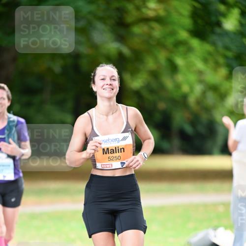 31.08.2025 - 21. Blankeneser Heldenlauf Dr. Thomas Lammeyer http://msf.ph/oto/8642018 31.08.2025 11:05:15 Laufen 5250 meine-sportfotos.de