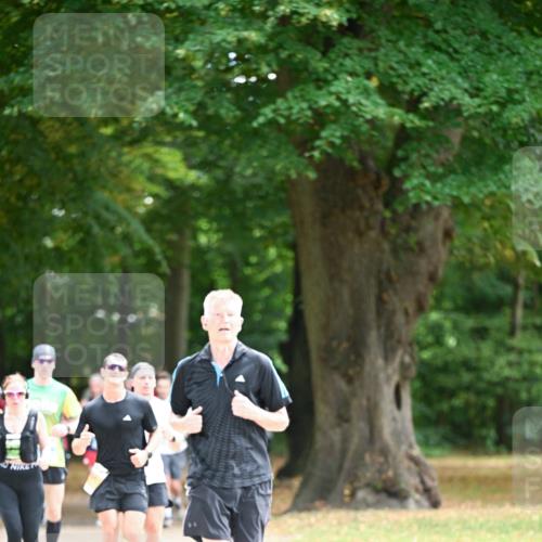 31.08.2025 - 21. Blankeneser Heldenlauf Dr. Thomas Lammeyer http://msf.ph/oto/8642033 31.08.2025 11:05:19 Laufen  meine-sportfotos.de