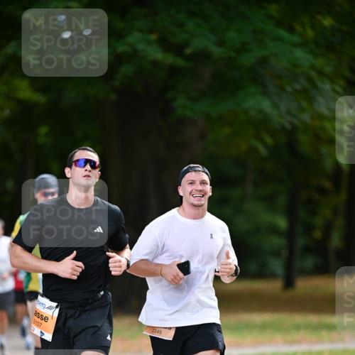 31.08.2025 - 21. Blankeneser Heldenlauf Dr. Thomas Lammeyer http://msf.ph/oto/8642046 31.08.2025 11:05:24 Laufen 5107, 2345 meine-sportfotos.de