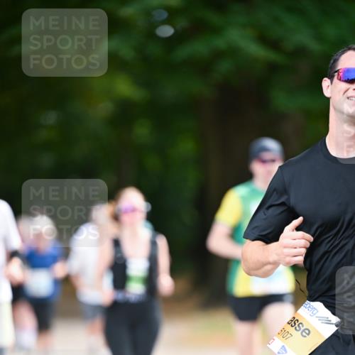 31.08.2025 - 21. Blankeneser Heldenlauf Dr. Thomas Lammeyer http://msf.ph/oto/8642056 31.08.2025 11:05:26 Laufen 5107 meine-sportfotos.de
