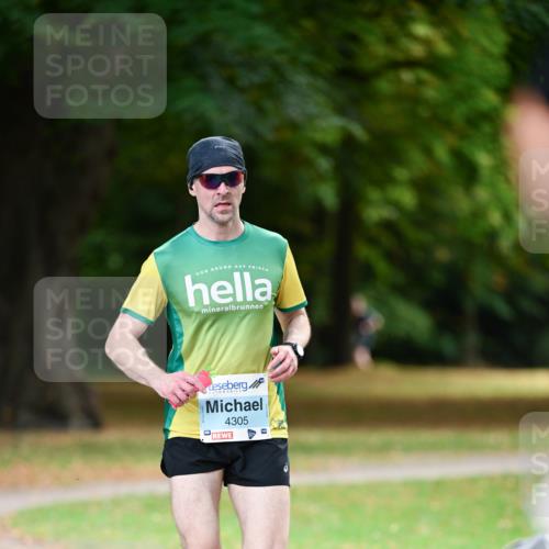 31.08.2025 - 21. Blankeneser Heldenlauf Dr. Thomas Lammeyer http://msf.ph/oto/8642066 31.08.2025 11:05:27 Laufen 4305 meine-sportfotos.de