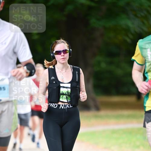 31.08.2025 - 21. Blankeneser Heldenlauf Dr. Thomas Lammeyer http://msf.ph/oto/8642077 31.08.2025 11:05:28 Laufen 3144 meine-sportfotos.de
