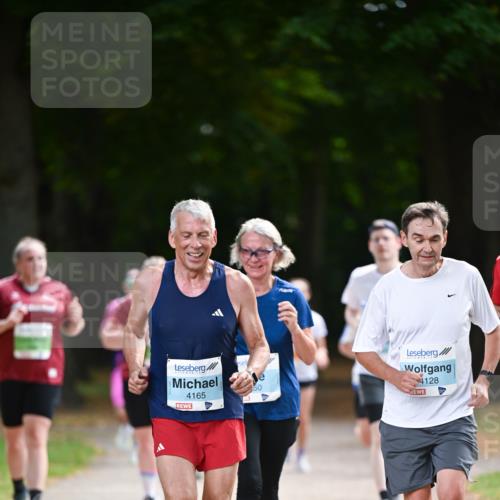 31.08.2025 - 21. Blankeneser Heldenlauf Dr. Thomas Lammeyer http://msf.ph/oto/8642083 31.08.2025 11:05:31 Laufen 50, 4165, 4128 meine-sportfotos.de