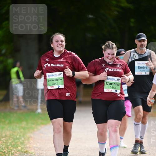 31.08.2025 - 21. Blankeneser Heldenlauf Dr. Thomas Lammeyer http://msf.ph/oto/8642111 31.08.2025 11:05:35 Laufen 3542, 3543, 4245 meine-sportfotos.de