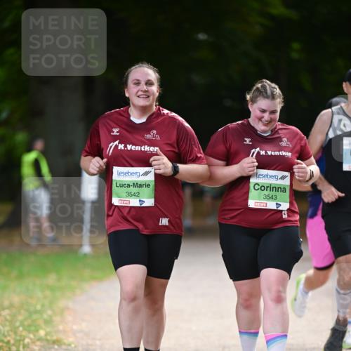 31.08.2025 - 21. Blankeneser Heldenlauf Dr. Thomas Lammeyer http://msf.ph/oto/8642117 31.08.2025 11:05:36 Laufen 3542, 3543 meine-sportfotos.de