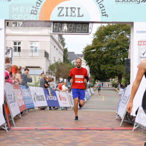 31.08.2025 - 21. Blankeneser Heldenlauf Strokosch-Dieckow http://msf.ph/oto/8642123 31.08.2025 09:41:19 Ziel 1138, 1177, 1087, 1038 meine-sportfotos.de