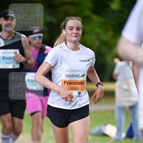 31.08.2025 - 21. Blankeneser Heldenlauf Dr. Thomas Lammeyer http://msf.ph/oto/8642128 31.08.2025 11:05:38 Laufen 5666 meine-sportfotos.de