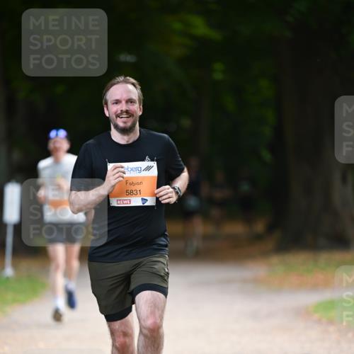 31.08.2025 - 21. Blankeneser Heldenlauf Dr. Thomas Lammeyer http://msf.ph/oto/8642140 31.08.2025 11:05:43 Laufen 5831 meine-sportfotos.de
