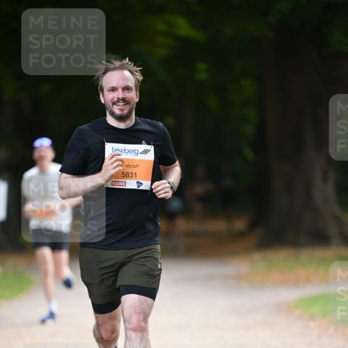 31.08.2025 - 21. Blankeneser Heldenlauf Dr. Thomas Lammeyer http://msf.ph/oto/8642141 31.08.2025 11:05:44 Laufen 5831 meine-sportfotos.de
