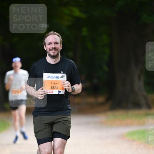31.08.2025 - 21. Blankeneser Heldenlauf Dr. Thomas Lammeyer http://msf.ph/oto/8642142 31.08.2025 11:05:44 Laufen 5831 meine-sportfotos.de