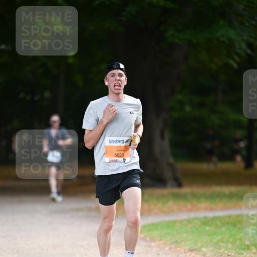 31.08.2025 - 21. Blankeneser Heldenlauf Dr. Thomas Lammeyer http://msf.ph/oto/8642160 31.08.2025 11:05:47 Laufen 0, 5828 meine-sportfotos.de