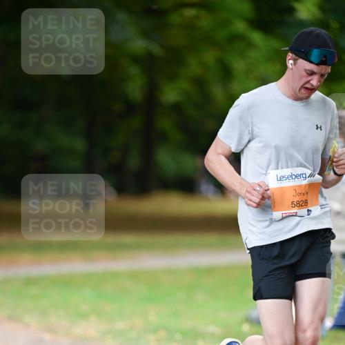 31.08.2025 - 21. Blankeneser Heldenlauf Dr. Thomas Lammeyer http://msf.ph/oto/8642179 31.08.2025 11:05:49 Laufen 5828 meine-sportfotos.de