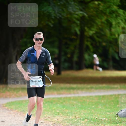 31.08.2025 - 21. Blankeneser Heldenlauf Dr. Thomas Lammeyer http://msf.ph/oto/8642183 31.08.2025 11:05:56 Laufen 4005 meine-sportfotos.de