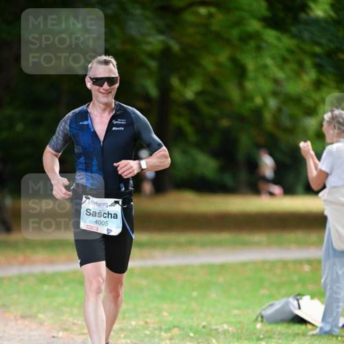 31.08.2025 - 21. Blankeneser Heldenlauf Dr. Thomas Lammeyer http://msf.ph/oto/8642194 31.08.2025 11:05:57 Laufen 4005 meine-sportfotos.de