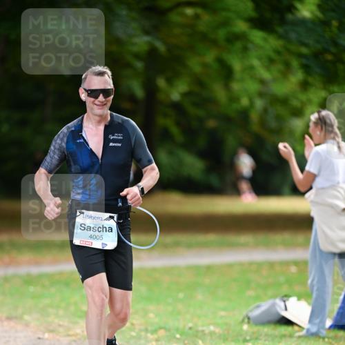 31.08.2025 - 21. Blankeneser Heldenlauf Dr. Thomas Lammeyer http://msf.ph/oto/8642195 31.08.2025 11:05:57 Laufen 4005 meine-sportfotos.de