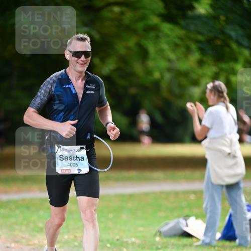 31.08.2025 - 21. Blankeneser Heldenlauf Dr. Thomas Lammeyer http://msf.ph/oto/8642198 31.08.2025 11:05:57 Laufen 4005 meine-sportfotos.de