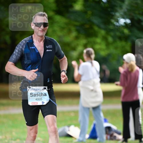31.08.2025 - 21. Blankeneser Heldenlauf Dr. Thomas Lammeyer http://msf.ph/oto/8642205 31.08.2025 11:05:58 Laufen 4005 meine-sportfotos.de