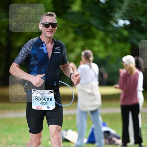 31.08.2025 - 21. Blankeneser Heldenlauf Dr. Thomas Lammeyer http://msf.ph/oto/8642206 31.08.2025 11:05:58 Laufen 4005 meine-sportfotos.de