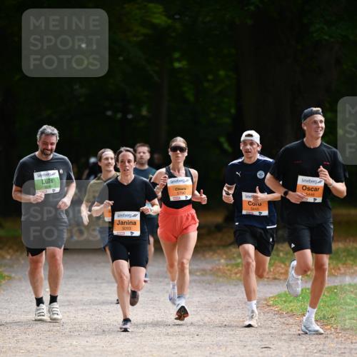 31.08.2025 - 21. Blankeneser Heldenlauf Dr. Thomas Lammeyer http://msf.ph/oto/8642231 31.08.2025 11:06:06 Laufen 3046, 5093, 5790, 5445, 5446 meine-sportfotos.de